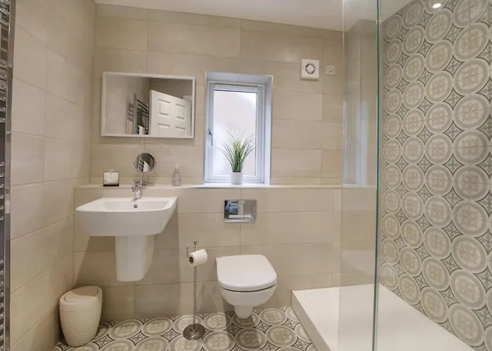 The Willows With Free Parking For 2 Cars * York