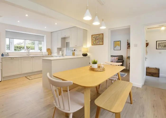 The Willows With Free Parking For 2 Cars York