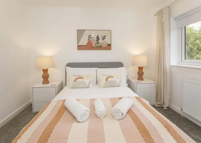 別荘 The Willows With Free Parking For 2 Cars ヨーク