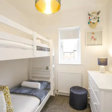 The Willows With Free Parking For 2 Cars York