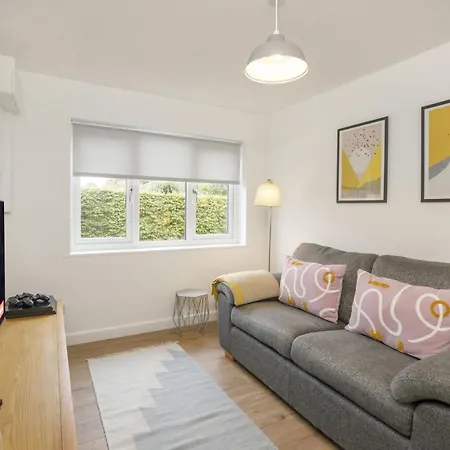 Vakantiehuis The Willows With Free Parking For 2 Cars York